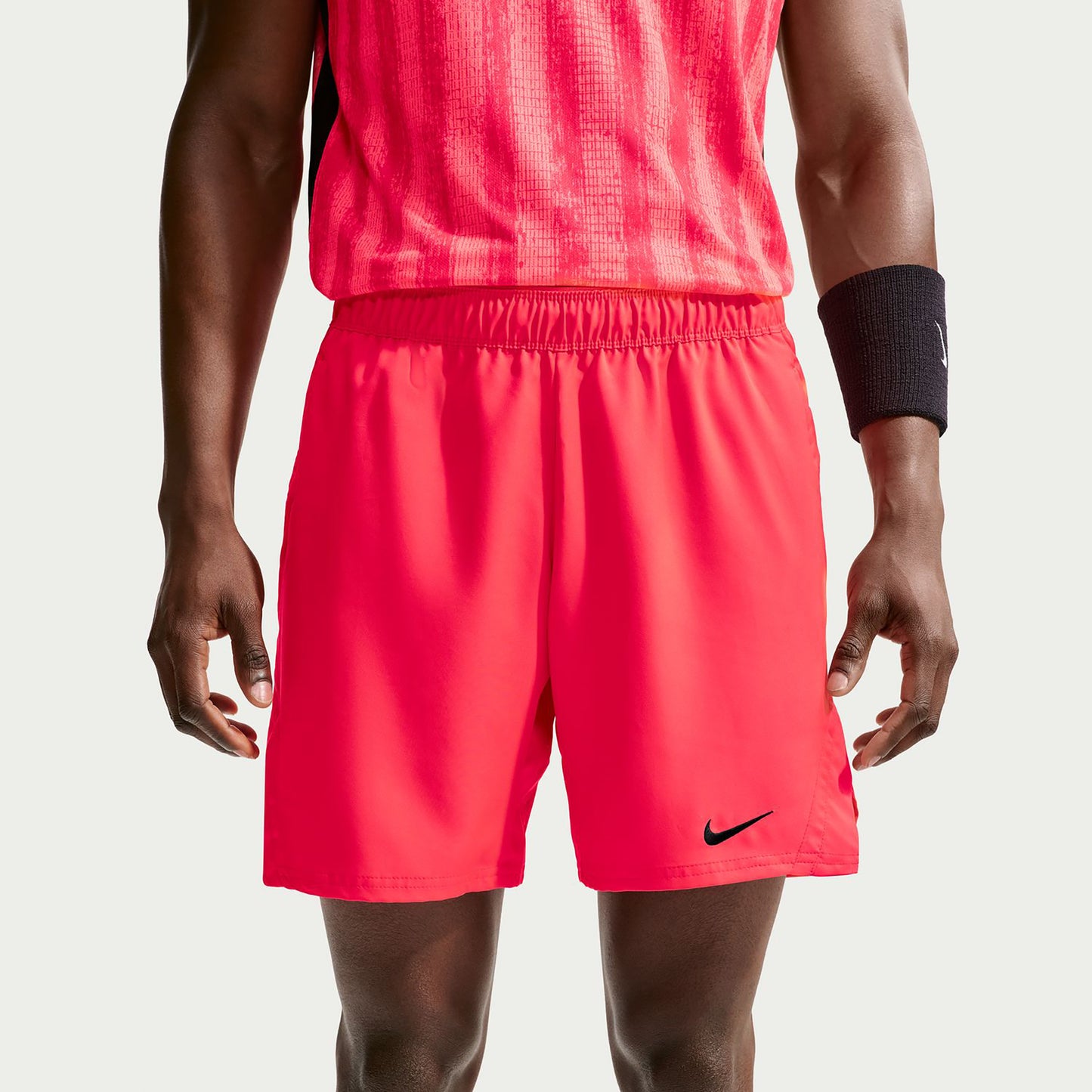 Nike Court Victory Dri-Fit 7in Shorts Hombres - rojo, negro