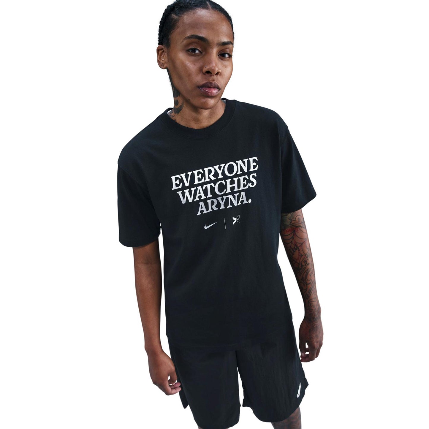 Nike Everyone Watches Women's Sport  Aryna Sabalenka Camiseta de manga corta Mujeres-negro