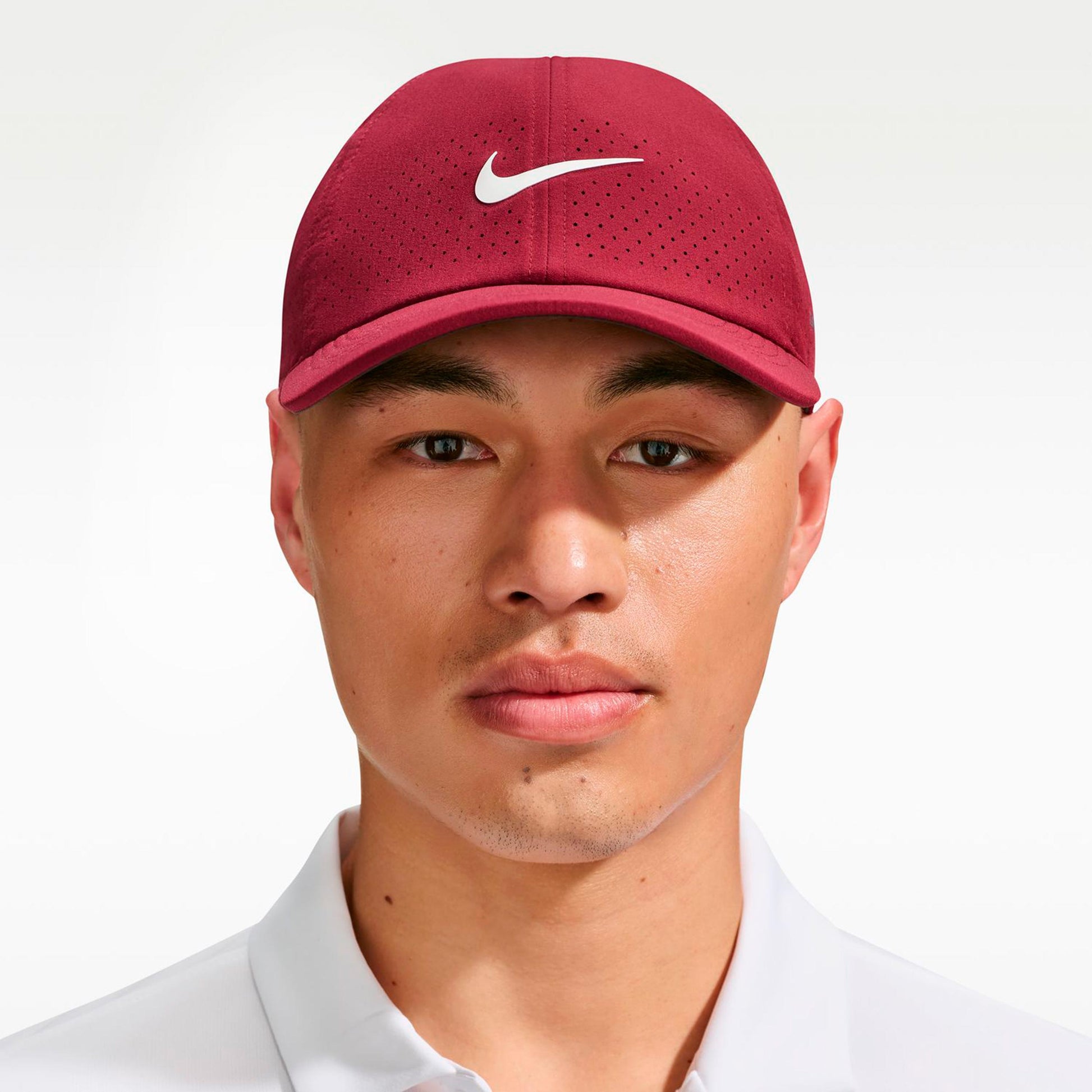 Nike Dri-Fit Advantage Club Gorra Unisex - rojo vino, crema