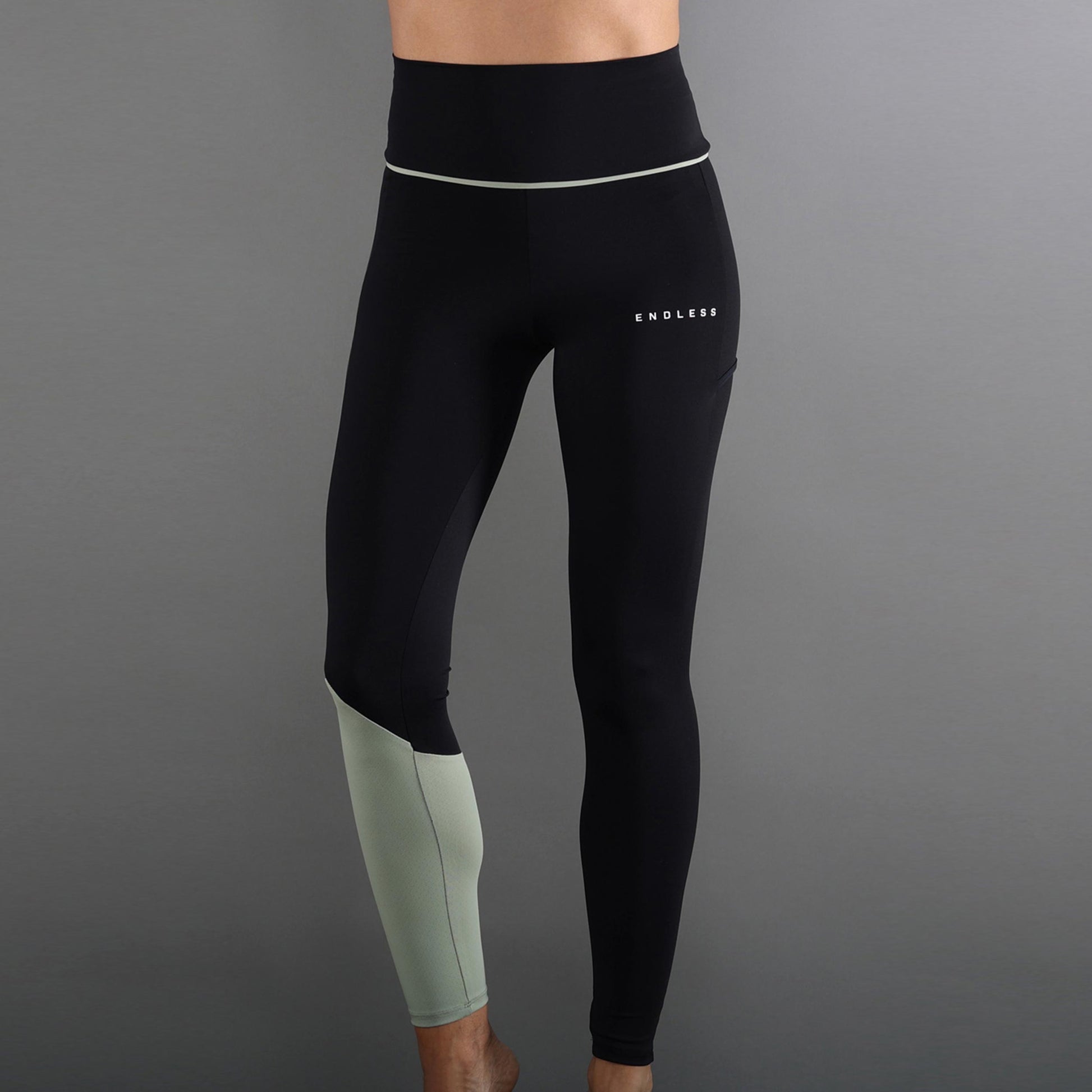 Endless VANITY POCKET Malla Mujeres - negro, oliva