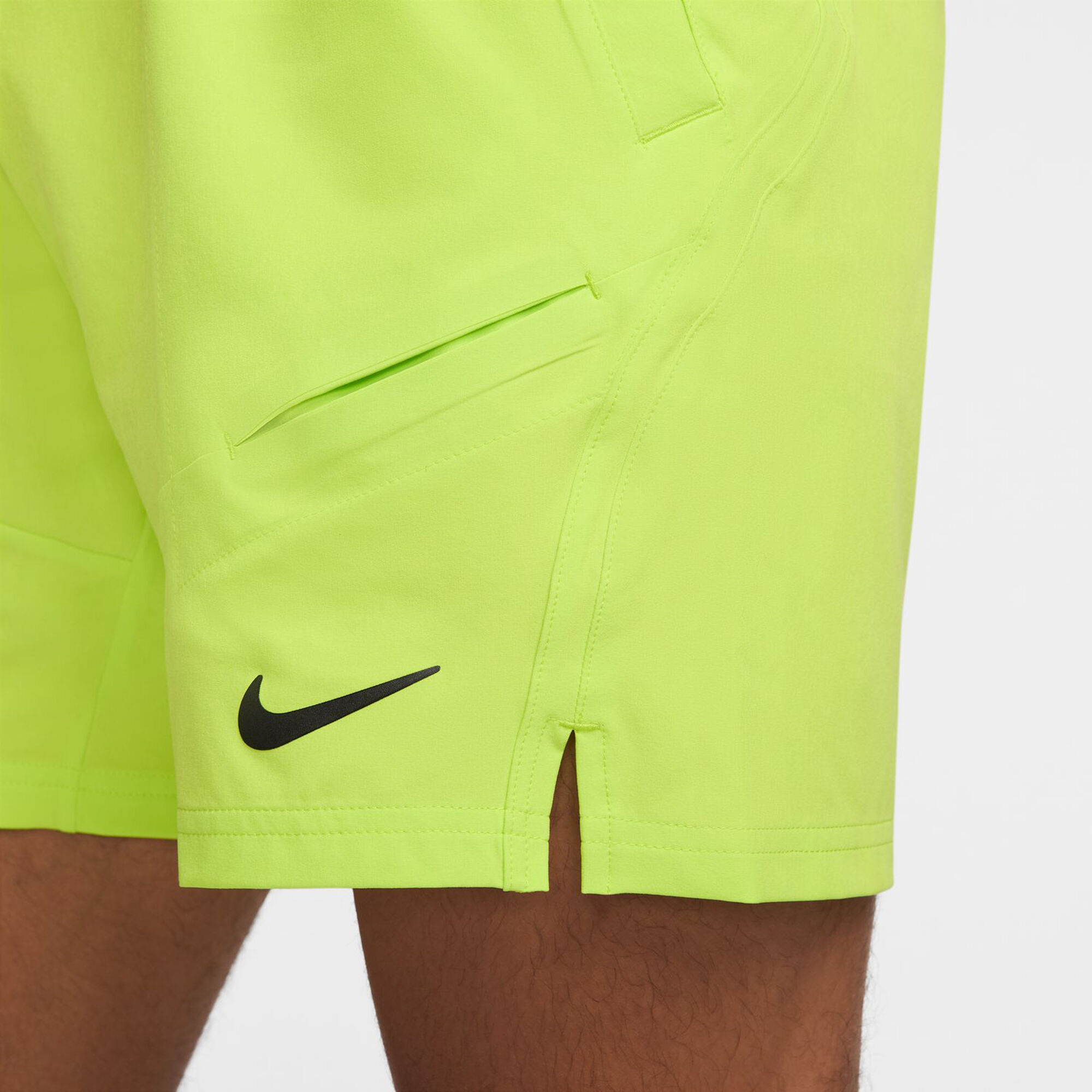 Tennis Shorts Pantaloncini Nike Verdi Nike Dri-Fit Advantage 7IN